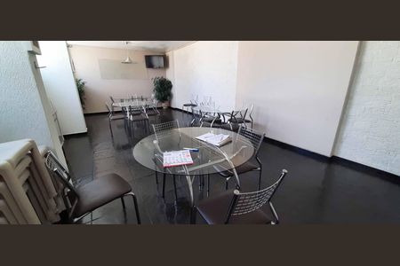 Apartamento para alugar com 65m², 2 quartos e 1 vagaÁrea comum