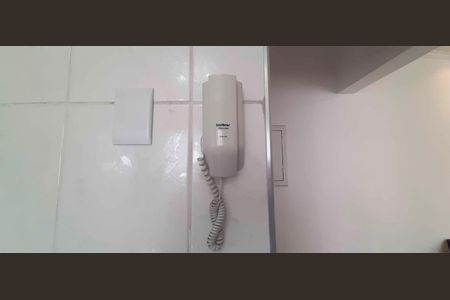 Apartamento para alugar com 65m², 2 quartos e 1 vagaInterfone