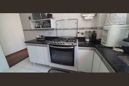 Apartamento para alugar com 65m², 2 quartos e 1 vagaCozinha