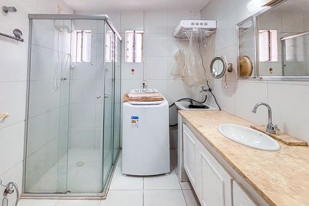 Apartamento à venda com 80m², 2 quartos e 1 vagaSuíte Banheiro