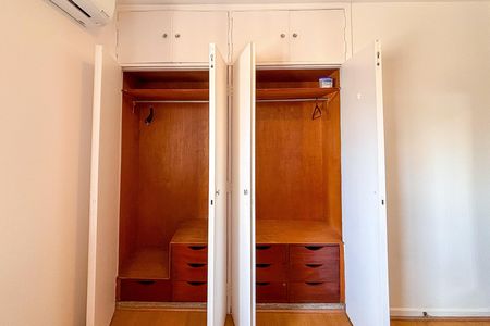 Apartamento à venda com 80m², 2 quartos e 1 vagaQuarto 1
