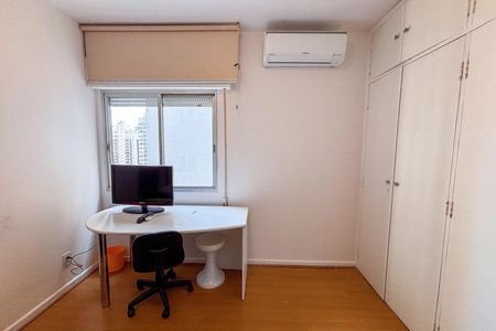 Apartamento à venda com 80m², 2 quartos e 1 vagaQuarto 1
