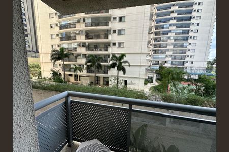 Varanda da Sala de apartamento à venda com 1 quarto, 49m² em Alphaville Industrial, Barueri