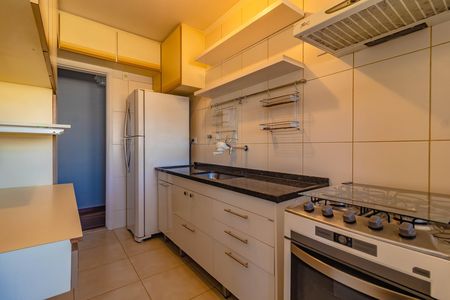 Cozinha de apartamento à venda com 2 quartos, 67m² em Vila Mascote, São Paulo