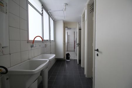 Apartamento para alugar com 160m², 3 quartos e 2 vagasÁrea de Serviço