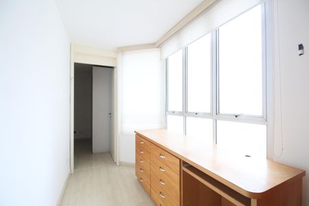 Apartamento para alugar com 160m², 3 quartos e 2 vagasEscritório
