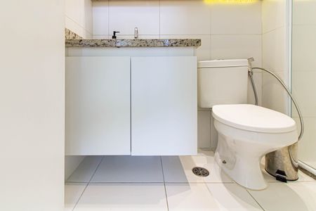 Apartamento para alugar com 45m², 1 quarto e 1 vaga Apartamento para alugar com 45m², 1 quarto e 1 vagaBanheiro da Suíte