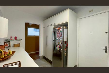 Apartamento para alugar com 84m², 2 quartos e 1 vaga Apartamento para alugar com 84m², 2 quartos e 1 vagaCozinha