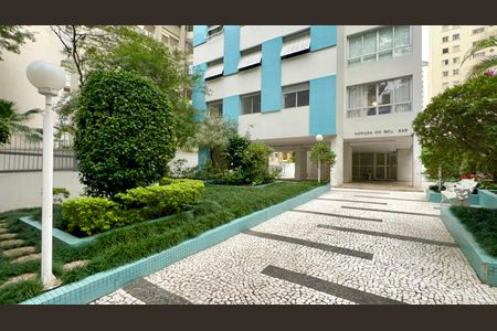 Apartamento para alugar com 84m², 2 quartos e 1 vaga Apartamento para alugar com 84m², 2 quartos e 1 vagaFachada