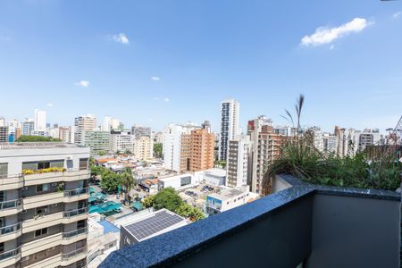 Vista da Sacada da Sala de apartamento para alugar com 1 quarto, 68m² em Cambuí, Campinas