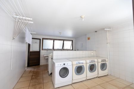 Apartamento para alugar com 68m², 1 quarto e 1 vagaÁrea Comum - Lavanderia