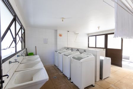 Apartamento para alugar com 68m², 1 quarto e 1 vagaÁrea Comum - Lavanderia