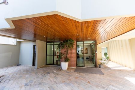 Apartamento para alugar com 68m², 1 quarto e 1 vagaEntrada do Prédio