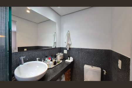Apartamento à venda com 114m², 3 quartos e 2 vagasBanheiro da suíte