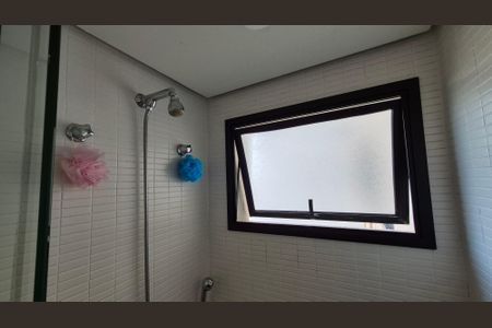 Apartamento à venda com 114m², 3 quartos e 2 vagasBanheiro social