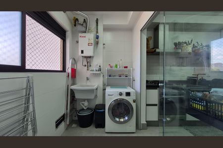 Apartamento à venda com 114m², 3 quartos e 2 vagasLavanderia