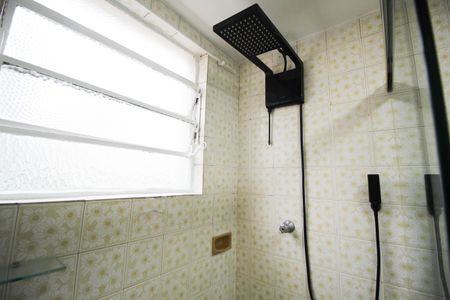 Banheiro de apartamento para alugar com 1 quarto, 45m² em Vila Nova Conceição, São Paulo