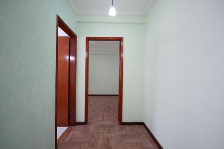Corredor de apartamento para alugar com 1 quarto, 45m² em Liberdade, São Paulo