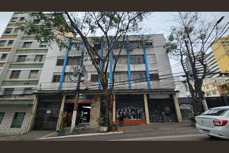 Apartamento para alugar com 45m², 1 quarto e sem vaga Apartamento para alugar com 45m², 1 quarto e sem vagaFachada