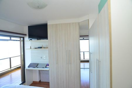 Apartamento para alugar com 71m², 1 quarto e 2 vagasQuarto