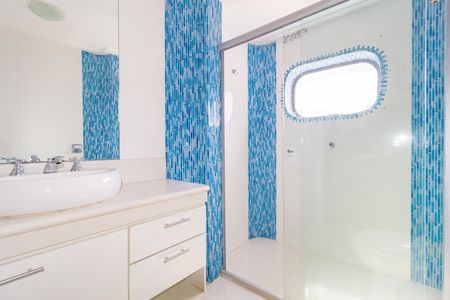 Apartamento à venda com 300m², 5 quartos e 3 vagasBanheiro da Suíte 1