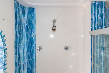 Apartamento à venda com 300m², 5 quartos e 3 vagasBanheiro da Suíte 1