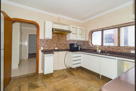 Apartamento à venda com 300m², 5 quartos e 3 vagasCozinha