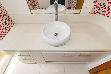 Apartamento à venda com 300m², 5 quartos e 3 vagasBanheiro da Suíte 2