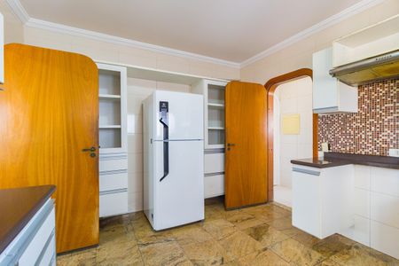 Apartamento à venda com 300m², 5 quartos e 3 vagasCozinha