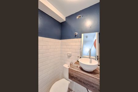 Apartamento para alugar com 107m², 3 quartos e 1 vagaLavabo