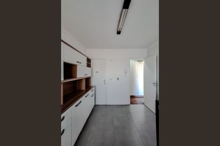 Cozinha de apartamento para alugar com 3 quartos, 107m² em Vila Clementino, São Paulo