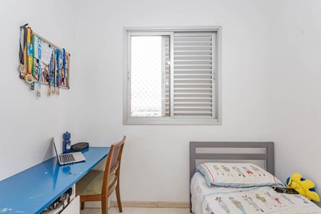 Apartamento à venda com 65m², 3 quartos e 2 vagasQuarto 2