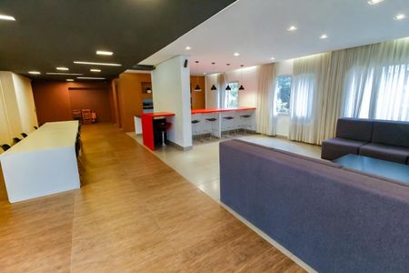 Apartamento à venda com 62m², 2 quartos e 1 vaga Apartamento à venda com 62m², 2 quartos e 1 vagaÁrea comum - Salão de festas