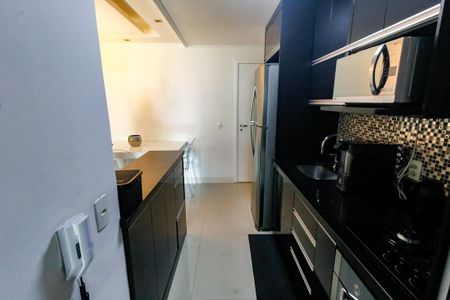 Apartamento à venda com 62m², 2 quartos e 1 vaga Apartamento à venda com 62m², 2 quartos e 1 vagaCozinha - Armários