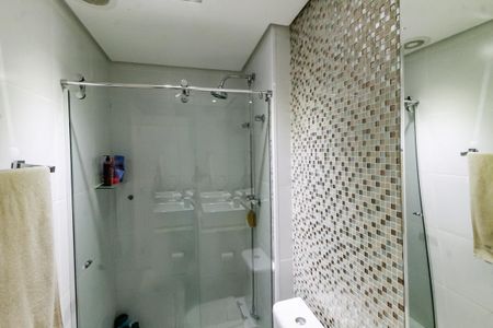 Apartamento à venda com 62m², 2 quartos e 1 vaga Apartamento à venda com 62m², 2 quartos e 1 vagaBanheiro da Suíte