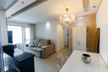 Apartamento à venda com 62m², 2 quartos e 1 vaga Apartamento à venda com 62m², 2 quartos e 1 vagaSala