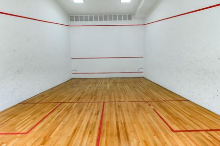 Apartamento à venda com 62m², 2 quartos e 1 vaga Apartamento à venda com 62m², 2 quartos e 1 vagaQuadra Esportiva - Squash