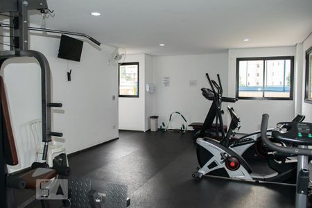 Apartamento à venda com 105m², 3 quartos e 3 vagas Apartamento à venda com 105m², 3 quartos e 3 vagasÁrea comum - Academia