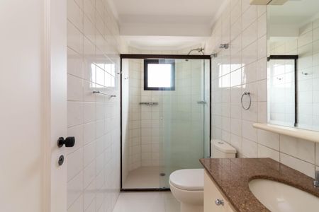Apartamento à venda com 105m², 3 quartos e 3 vagas Apartamento à venda com 105m², 3 quartos e 3 vagasBanheiro 2