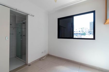 Apartamento à venda com 105m², 3 quartos e 3 vagas Apartamento à venda com 105m², 3 quartos e 3 vagasSuíte