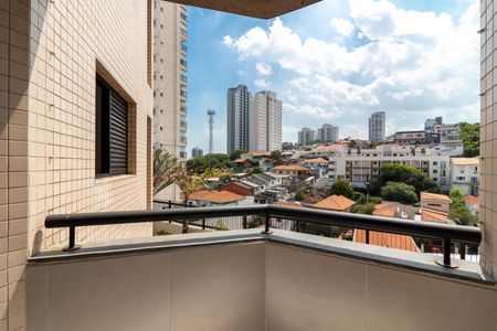 Apartamento à venda com 105m², 3 quartos e 3 vagas Apartamento à venda com 105m², 3 quartos e 3 vagasVaranda da Sala