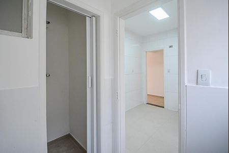 Apartamento à venda com 70m², 2 quartos e 1 vaga Apartamento à venda com 70m², 2 quartos e 1 vagaÁrea de Serviço