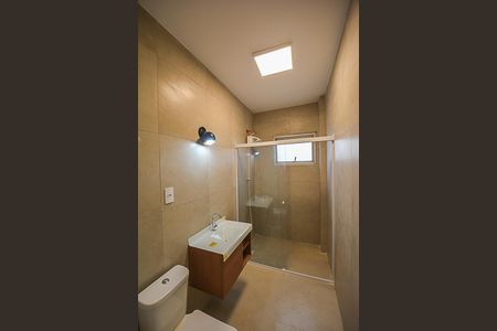 Apartamento à venda com 70m², 2 quartos e 1 vaga Apartamento à venda com 70m², 2 quartos e 1 vagaBanheiro social