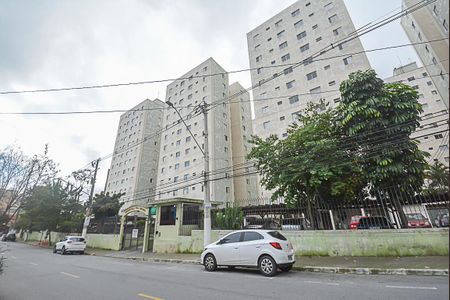 Apartamento à venda com 70m², 2 quartos e 1 vaga Apartamento à venda com 70m², 2 quartos e 1 vagaFachada e portaria