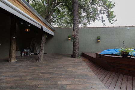 Casa à venda com 260m², 3 quartos e 3 vagasQuintal