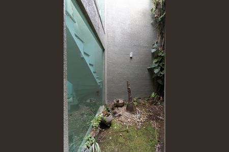 Casa à venda com 260m², 3 quartos e 3 vagasJardim de Inverno