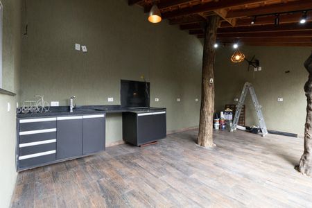 Casa à venda com 260m², 3 quartos e 3 vagasQuintal