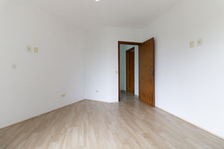 Casa à venda com 260m², 3 quartos e 3 vagasSuíte 2