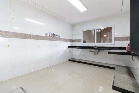 Casa à venda com 260m², 3 quartos e 3 vagasCozinha