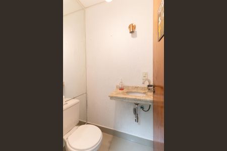 Casa à venda com 260m², 3 quartos e 3 vagasLavabo